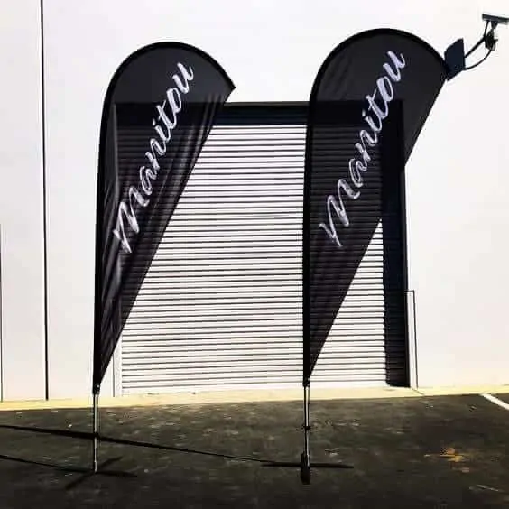 Want a Thriving Business? Get Yourself Customized Teardrop Flags2