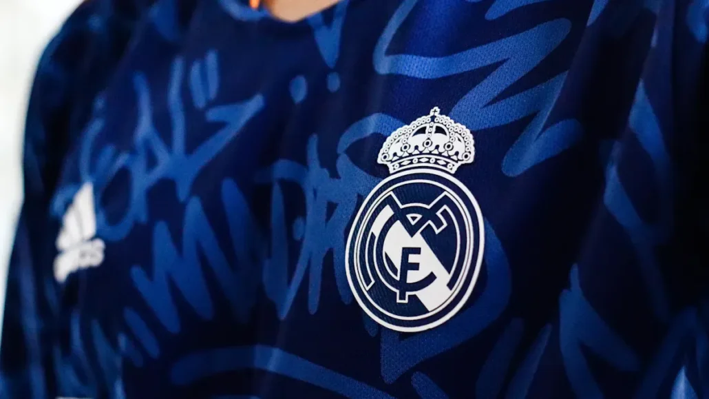 Top Ways Clubs Save on Soccer Field Branding Kits